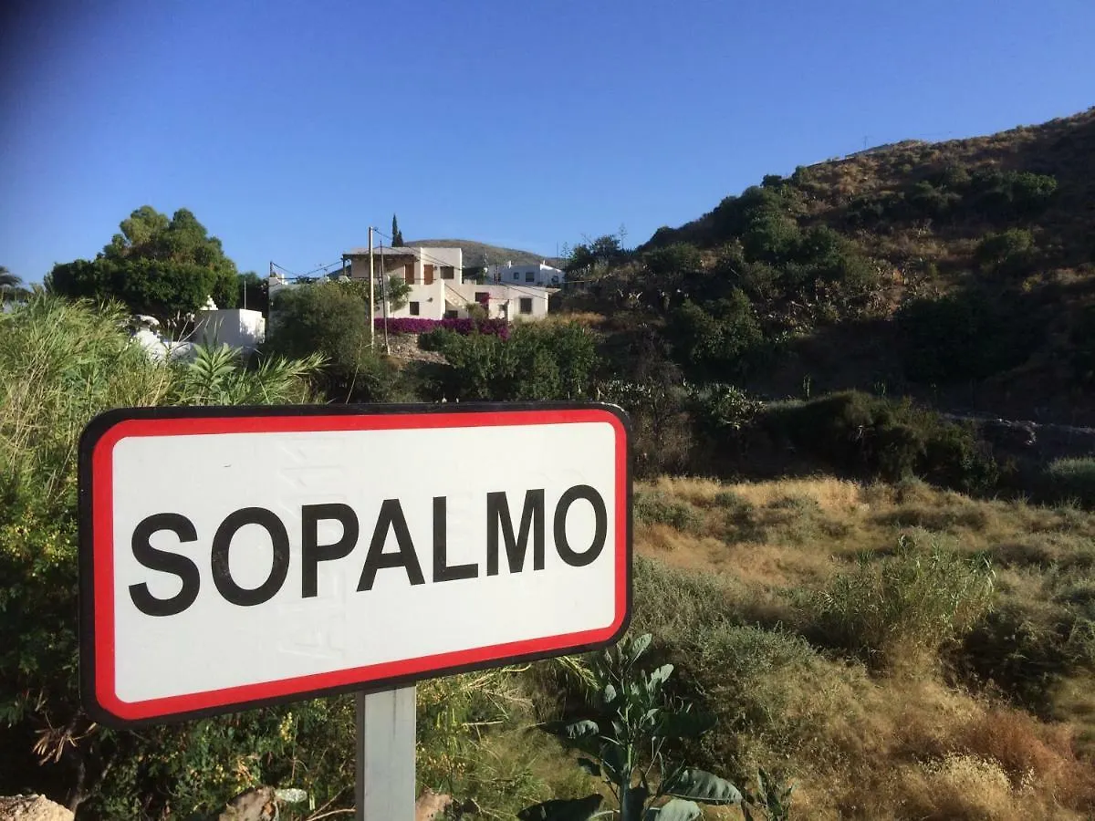 فندق El Agua del Medioفي  Casa Adelfa بيت للعطل